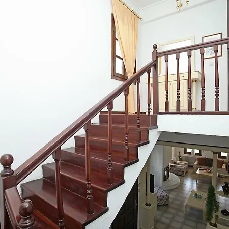 Aurora * Άφυτος